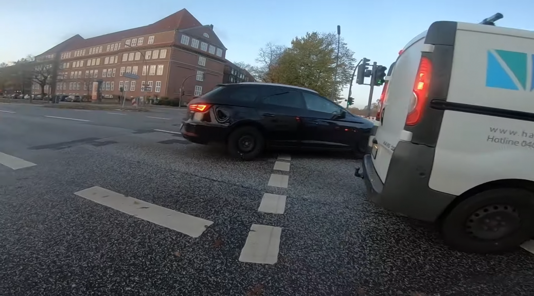 Fuß- und Radverkehrsgefährdung Lichtsignalanlage Saarlandstraße/ Osterbekstraße